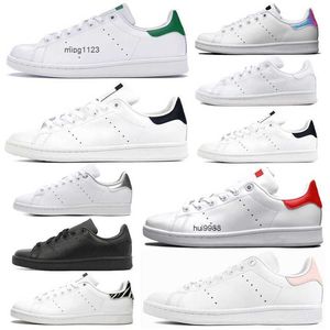 2024 High Qulaity Mujeres Hombres Zapatos casuales Stan Smith Zapatillas de deporte Classic Triple White Black Platform Designers Gold Cuero Entrenadores Deportes Tamaño del zapato