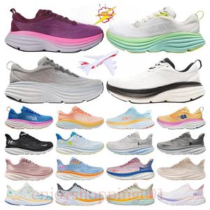 2024 Hokka schoenen Hokkas schoenen One Bondi 8 hardloopschoenen dames platform sneakers Clifton 9 Men Blakc White Harbor Mens Women Trainers Runnners 36-45