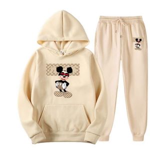 2024 Hoodies voor mannen en vrouwen designer hoodies, modieuze straatkleding, jumpers, sweatshirts, hoogwaardige reflecterende, losse capuchon -jumpers, tops, kleding