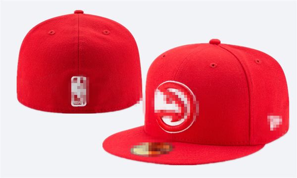 2024 Chapeaux à chaud Caps de baskball à chaud Toutes les hommes pour hommes Femmes Casquette Sports Hat Flex Cap avec Caps de taille de tag d'origine 7-8 R2