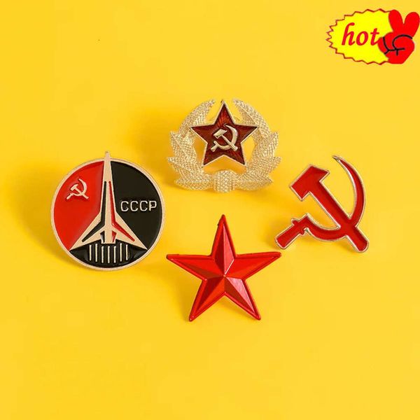 2024 Hot Lapel Pins Cc Cp estrella de cinco puntas esmalte Pin broche dibujos animados mujeres hombres chaquetas de mezclilla alfileres de solapa mochila insignias niños joyería de moda regalo