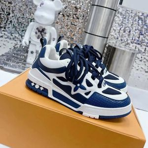 2024 Hot Luxe Designer Merk Skateboarden Casual Schoenen Mannen Mesh Sneaker Houdt Platform Lace-Up Runner Vrouwen Sneakers Brood schoen M1