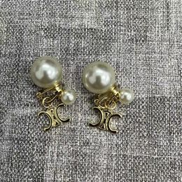 2024 Hot Luxury Pearl Brand Charm Stud -oorbellen voor vrouwen Big Ball Double Side Designer 18K Gold Ploated Clip On Earring Ear Cuff Rings Originele sieradencadeau