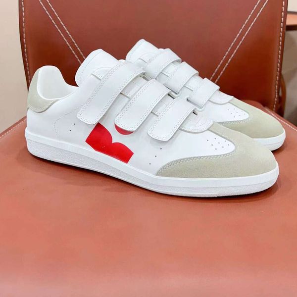 2024 Isabel Paris Marant Sneaker Designer Shoes Brand Ami Beth Grip-Strap Low-Top Leather Sneakers Fashion Mens Trainers Taille 802