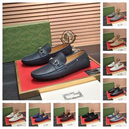 2024 Italien Designer Men Loafers Chaussures Black Brown Myled Couleur Wingtip Men Hobe Habille en daim Chaussures Mariage Real Le cuir Chaussures décontractées pour hommes