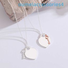 Di Jia Boutique – colliers de marque de créateurs de bijoux, cadeau de saint valentin, pendentif d'amour, clé de carte en forme de cœur, 2024