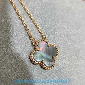 2024 Sieraden Ontwerper Merk Vanl Cleefl Arpelsnecklaces 925 Sterling Zilver Beige Klaver Ketting Verguld met 18k Rosé Goud Natuurlijk Grijs Beimu Kraag Precisie