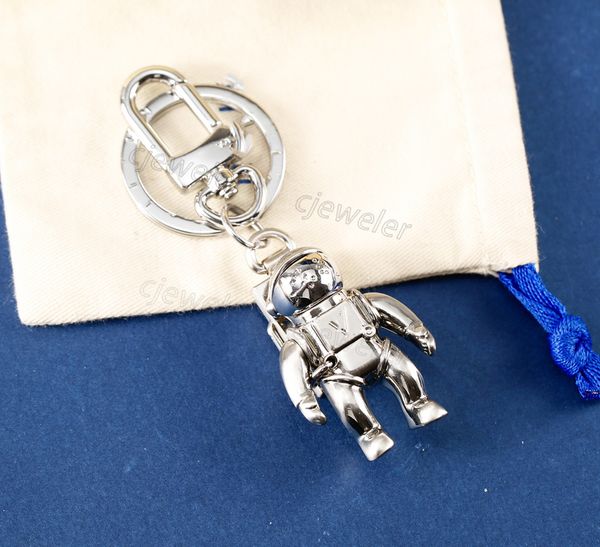 2024 Llavero letras V Ljia manual astronauta robot llavero aleación moda hebilla famoso diseñador llavero de lujo bijoux cjewelers