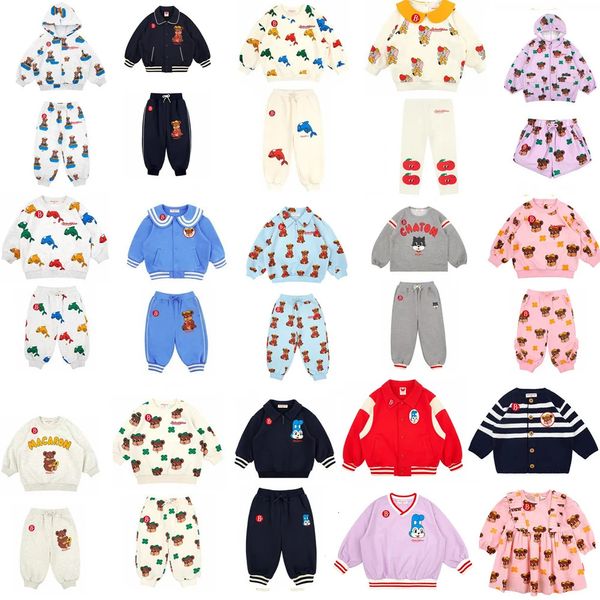 2024 Sweatshirts de bébé coréen et pantalon Set Printemps Casual Kids Girl Boy Boy Cartoon Cartoon Children School Clothes 240320