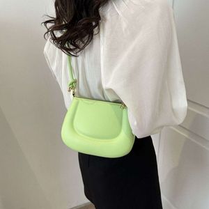 2024 Style coréen Simple PU Underarm sac minoritaire Design crossbody sac femmes sac à main filles mode rétro rétro sac à main 10a