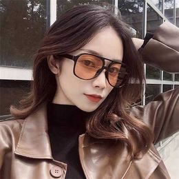 Version coréenne 2024 de lunettes à visage carré et petites lunettes de soleil pour les influenceuses Instagram féminines. Même photo de rue ronde slimming47GE