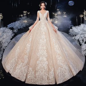 2024 Lace Wedding Jurk Lange trein kanten bruidsjurken voor tuinland nieuwe V nek sexy trouwjurken applique kanten strand boho bruid jurken kralen Vestidos de novia