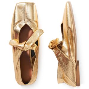 2024 Lady Sheepskin Lederen dames platte hakken sandalen schoenen ballet amandelvormige tenen veter zomer Europa en Amerika de catwalk slip-on smalband big size 35-46