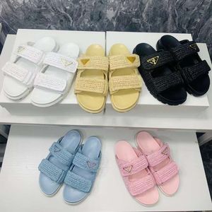 2024 Lafiet gras handgemaakt weven dikke bodem één woord klittenband Velcro Fashion Outwear Triangle Label Slippers