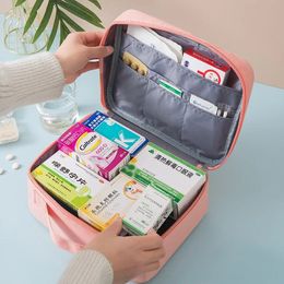 2024 Boîte à médicaments épaissie de grande capacité Trousse de premiers soins familiale en couches Boîtes à médicaments Armoire à pharmacie Sac de rangement en tissu portable