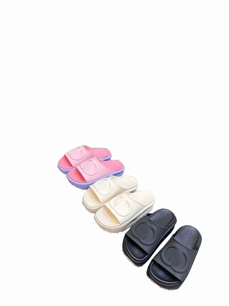 2024 Últimos zapatos de diseño de alta calidad Sandalias Sandalias Sandalias Sandalias de verano Sandalias de cuero reales Sandalias de cuero Tobas de playa con caja GRATIS Barco
