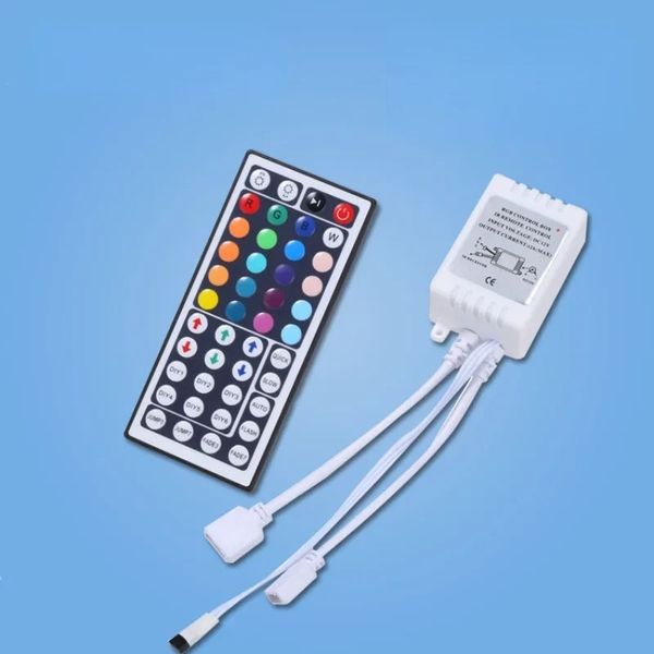 2024 Controlador LED 44 Teclas LED IR RGB Controlador Box 1 a 2 IR IR Dimmer Dimmer DC12V para RGB 3528 5050 LED de tiras LED para LED RGB