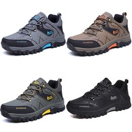 2024 Lage wandelschoenen Leer Heren Vrouw Zwart Grijs Kaqi Blauw Trainers Heren Outdoor Warme Sport Sneakers Echt leer