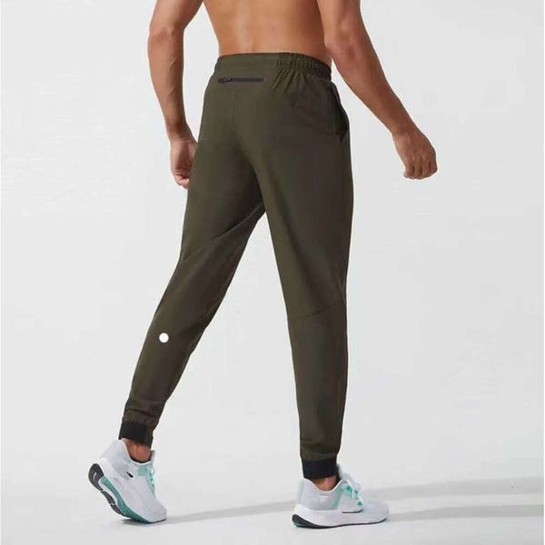 2024 lululemeni Hombre Pantalones cortos Traje de yoga Jogger Deporte Secado rápido Cordón Gimnasio Bolsillos Pantalones deportivos Pantalones para hombre Casual Cintura elástica Fiess Todo fósforo KGI668