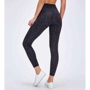 2024 Lululemeni Yoga Leggings Gym Kleding Vrouwen Print Tie kleurstof Running Fiess Sports broek Hoge taille Casual workout Panty's Capris Leggins Troouses JJFI668