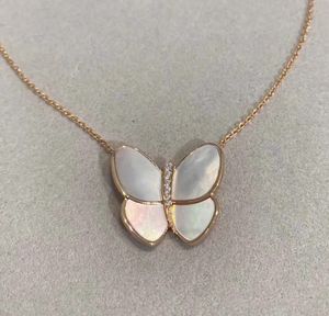 2024 Luxe kwaliteit Grote maat vlinder hanger met diamant en schelp voor vrouwen bruiloft sieraden cadeau gratis verzending PS8164q5