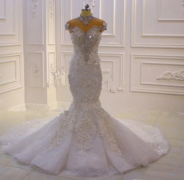 2024 Lujosos vestidos de novia de sirena con cuentas de cristal Vintage árabe Dubai Flores 3D Tallas grandes Vestido de novia Robe De Mariage personalizado