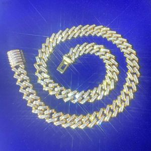 2024 Luxe ontwerp 925 zilver met D kleur stokbrood Moissanite diamant 12 mm brede Cubaanse linkketting ketting