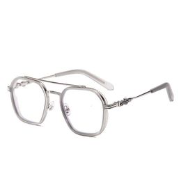 2024 Designer de luxo CH óculos de sol para homens mulheres cromos óculos quadros novo masculino placa poligonal titânio plano miopia feminino coração óculos quadro homem óculos ewaa