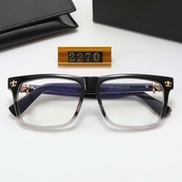 2024 Designer de luxo CH óculos de sol para homens mulheres cromos armações novas lentes quadradas planas clássicas moda óptica coração óculos armação homem unissex óculos JFA0