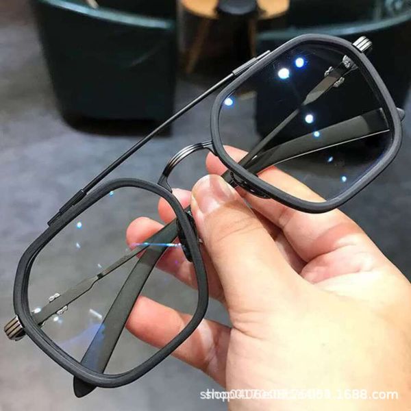 2024 Diseñador de lujo CH Gafas de sol para hombres Mujeres Cromos Marcos de gafas Nueva Miopía Moda popular Corazón Marco de gafas Hombre Unisex Gafas de alta calidad FZRT