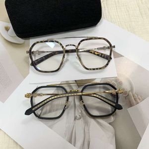 2024 Luxe Designer Ch Zonnebril Voor Vrouwen Chromes Brilmonturen Heren Nieuwe Spektakel Mannelijke Zwarte Mode Bijziendheid Hart Brilmontuur Dames unisex Brillen ZMO7