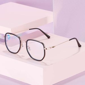 2024 Designer de luxe Ch Lunettes de soleil pour femmes Chromes Lunettes Cadres Hommes Nouveau Grand Optique Équipé Myopie Coeur Lunettes Cadre Dames Lunettes Unisexes Vu