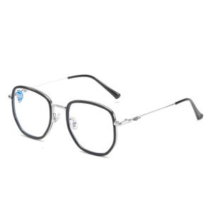 2024 Luxe ontwerper CH Zonnebril voor vrouwen Chromes Glazen frames Heren Nieuwe grote optisch uitgeruste Myopia Hartglas frame dames unisex brillen ce58