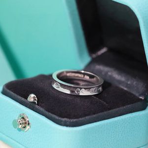 2024 Diseñador de lujo Double T Diamond Ring Menores 1837 Joyas de moda S925 STERLING Silver Tendencia de alta calidad Pareja de aniversario T Rings Día de San Valentín
