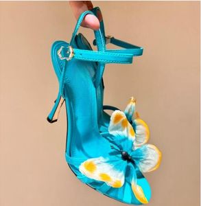 2024 Luxury Designer Fashion Flower Sandales Geatine en cuir Pumps Slingback Mesdames Sexy High Heels Fashion Chaussures Femmes High Heels Sandales