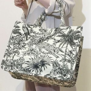 2024 Luxe Designer Handtas Dames Merk Tas Shopper Strandjacquard Borduren Vrouwelijke Canvas Tote Reistassen