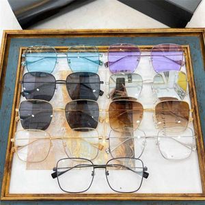 2024 Luxury Designer New Luxury Designer Sunglasses Double B GRAND BOX COULEUR PLAIN MIROIR LUMINE PLAT Internet Red Même cadre de lunettes BB0087