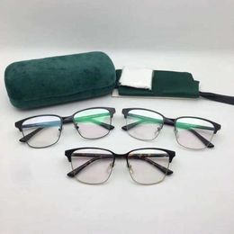 2024 Luxe ontwerper van luxe ontwerper Nieuwe heren- en dames zonnebril van Yang Yang's bril Fashion Business Frame -bril GG0756OA Hoge kwaliteit wenkbrauw
