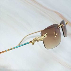 2024 Luxe ontwerper Off Luxury Designer Nieuwe heren- en dames zonnebril van Golden Corcodile Rimless Glasses Frame Rhinestone Sunglass Women Blue Brand Menkajia