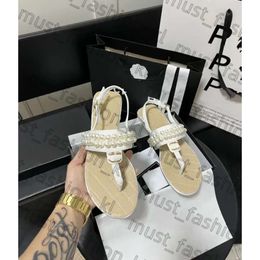 2024 Luxury Designer Shoe Women Sandales Chanells Shoe Summer Fashion Peep Toe Flip Flop