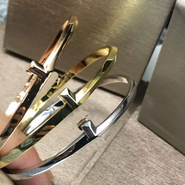 2024 Designer de luxe Sterling Silver T Bracelet Bracelet Diamond Bracelets Femmes hommes Bijoux de marque pour le mariage Gift Valentin Gift Top Quality