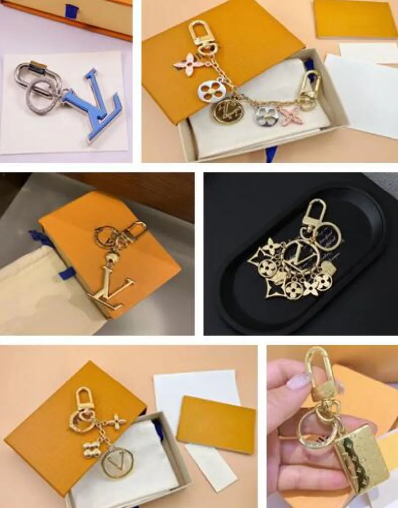 2024 Designer di lusso Le lettere di portachiavi con diamanti Designer Torchia Top Auto Catena Key Chain da uomo e Fibri da donna Borse per chiavi a ciondolo di alta qualità