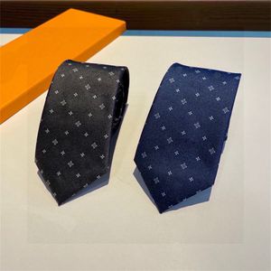 2024 Cravate de luxe pour hommes Cravates de créateurs Cravates de marque Cravates de mariage décontractées Cravates de mariage rétro Cravates en soie décontractées avec boîte v18