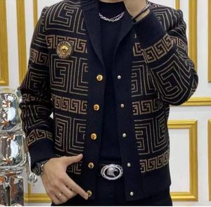 2024 Luxury herentruien damesontwerpster trui gebreide vest pocket lange mouwen mode gebreide shirtscouple trui jas