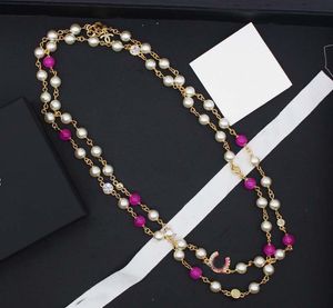 2024 Luxe kwaliteit charme lange ketting trui hanger ketting met witte en roze kralen in 18k verguld met stempeldoos PS3774A