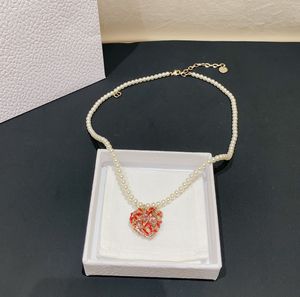 2024 Luxe kwaliteit charme hanger ketting met hartvorm met natuur schelp kralen rood kristal ontwerp stud oorbel hebben stempel doos PS3267