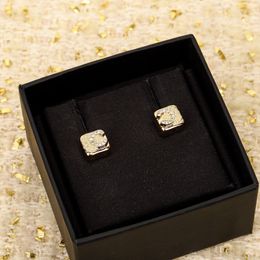 2024 Luxury kwaliteit charme stud earring vierkant klein formaat met diamant in 18k goud vergulde hebben postzegelbox ps3582a