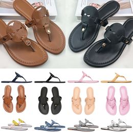 2024 Sandalias de lujo Mujeres zapatillas Famosas toboganes de diseñador mocasines Miller Og Mulas mulas de mocasillas para mujeres Sandals Sole de sándalo Toryburche gratis Sandles de envío