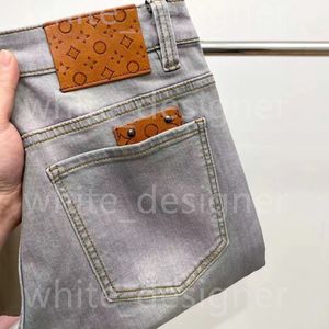 2024 Luxe lente/zomer designer herenjeans Europese high-end modemerk Craft Europese goederen elastische slim fit kleine voeten jeans voor mannen hoge kwaliteit