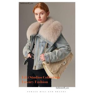 2024 Maillard Denim White Goose Down Jacket Designer Coat Ladies Winter Fox Fur Hungry Velvet Pie corto Superar Chaqueta de alta calidad Chaquetas de mujer 244